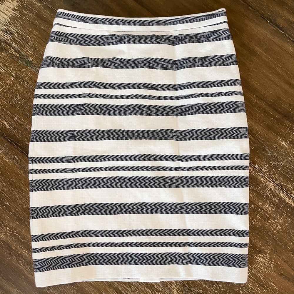NWOT. J.Crew Double-Stripe Pencil Skirt